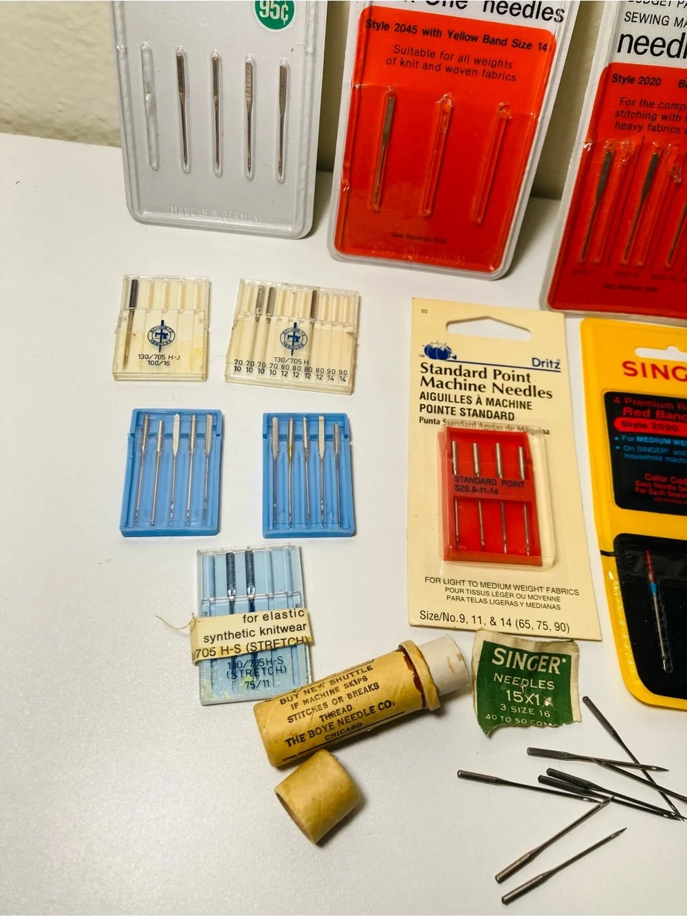 Vintage Assorted Sewing Machine Needles Assortment incl Singer